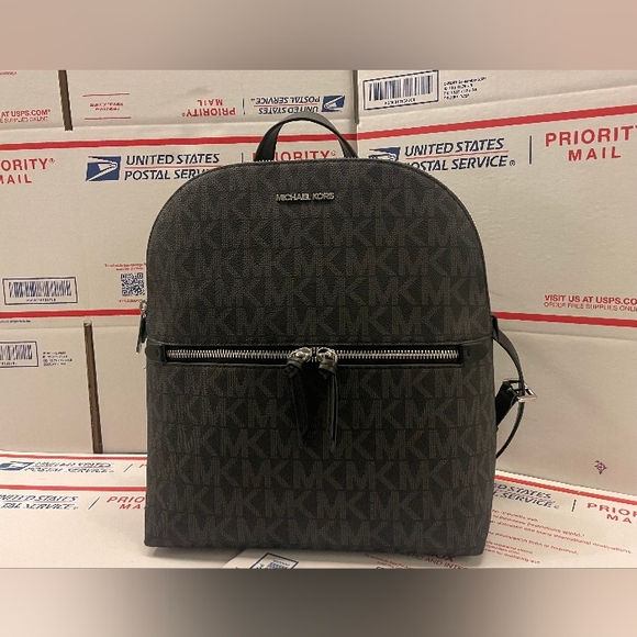 Michael Kors 🌴✨ $298 DALLAS MD SLIM  Backpack Handbag Designer MK Bag - Picture 5 of 8